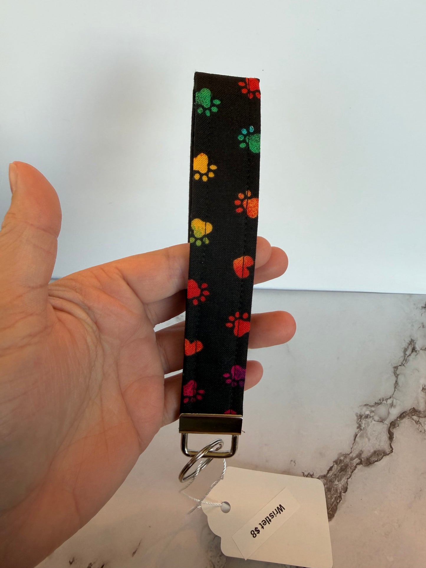 Wristlet keychain