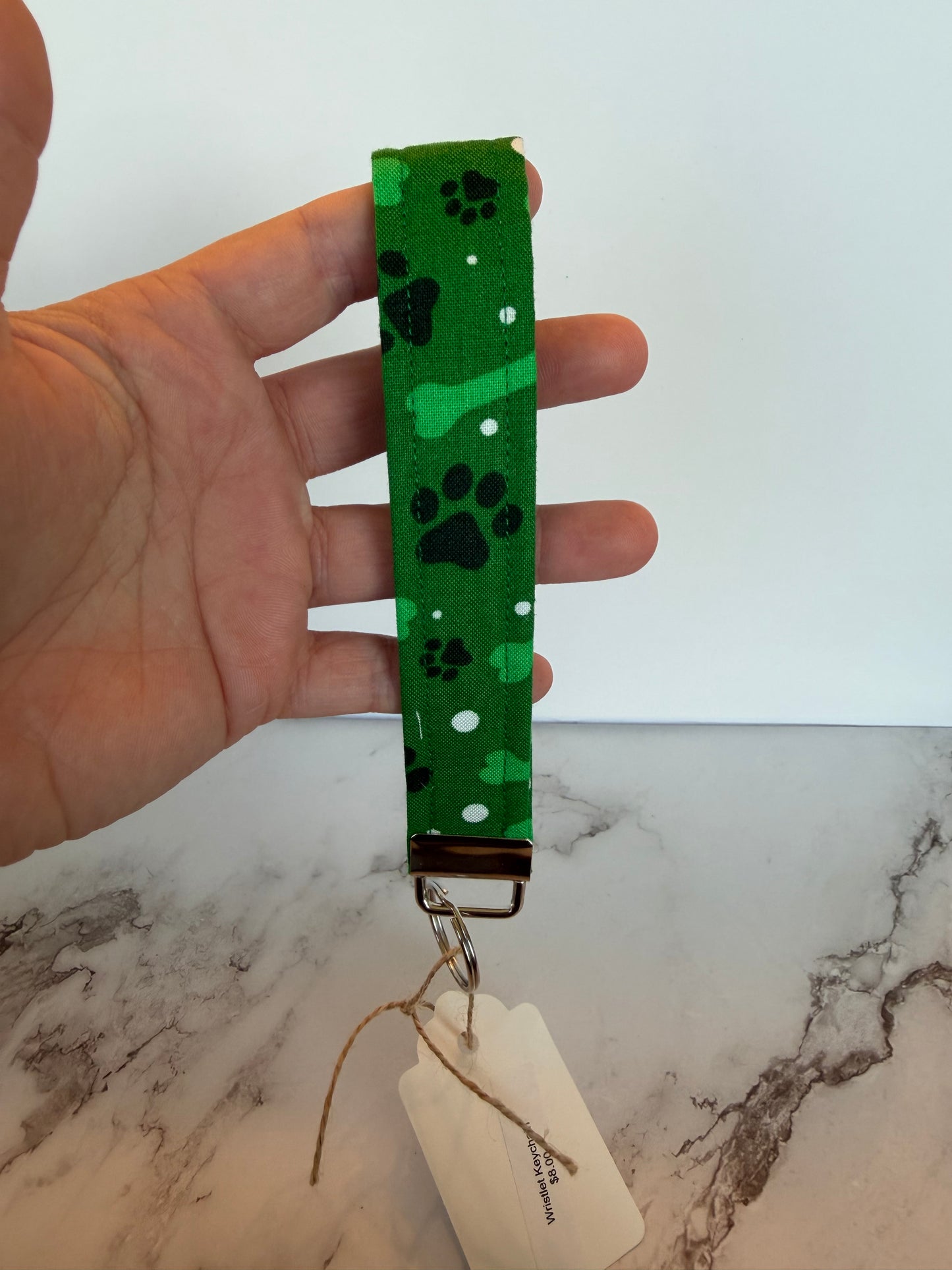 Wristlet keychain