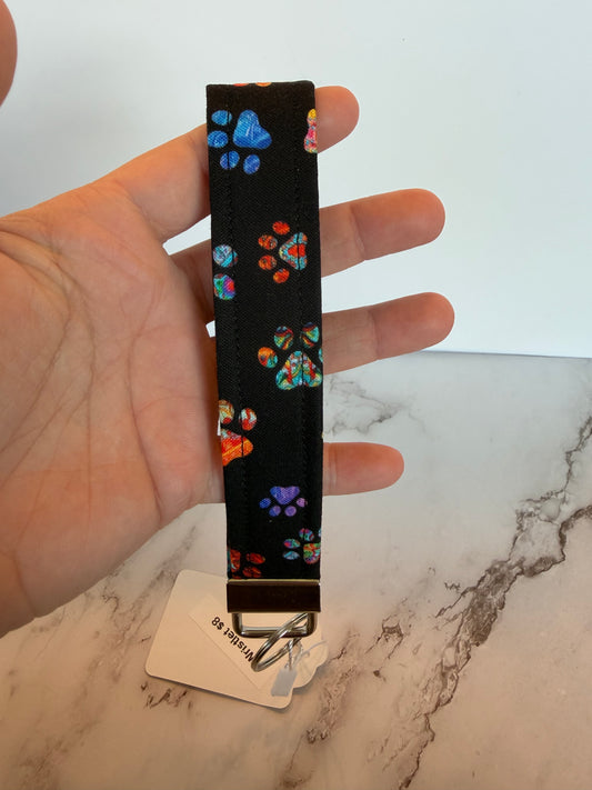 Wristlet keychain