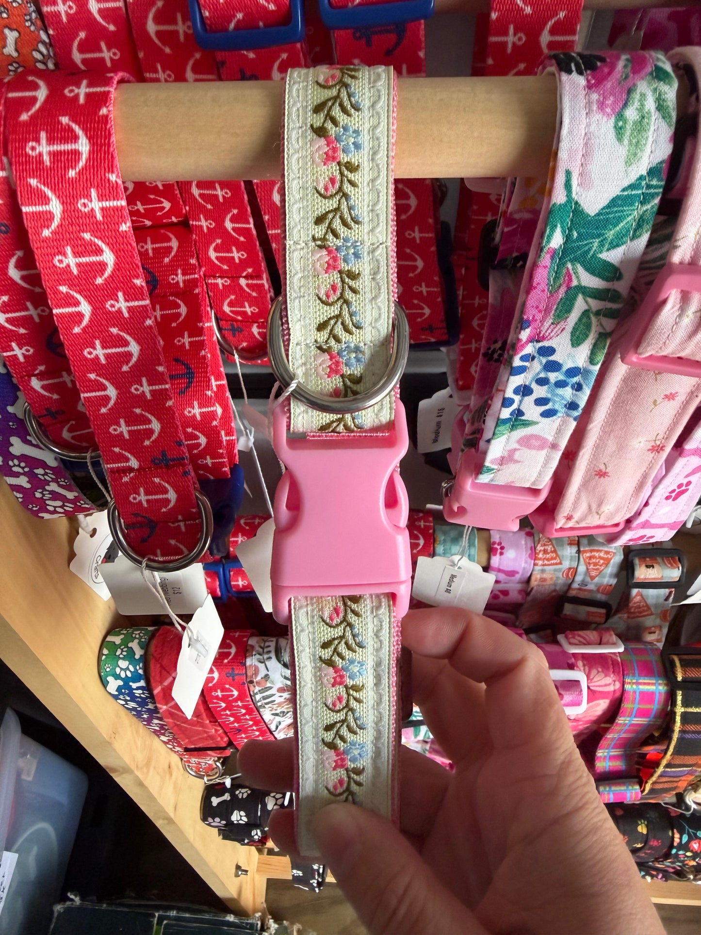Pink foral embroidered dog collar