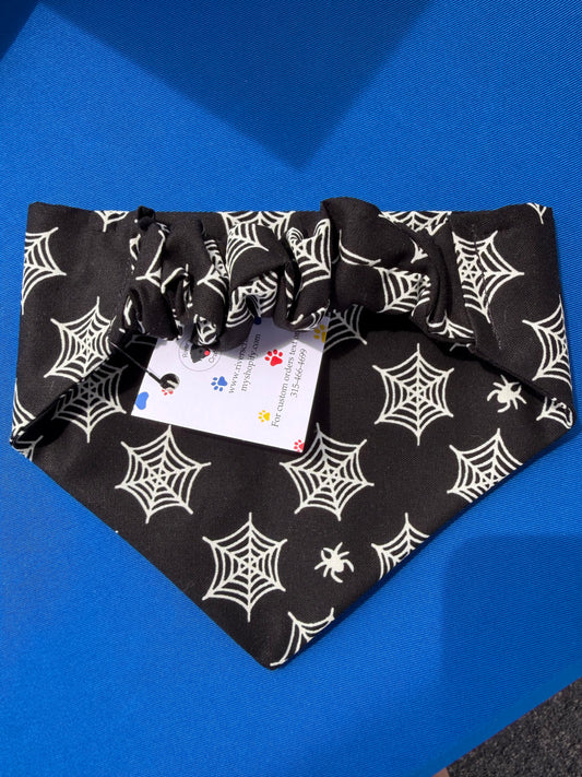 Spiderweb Scrunchie dog bandana